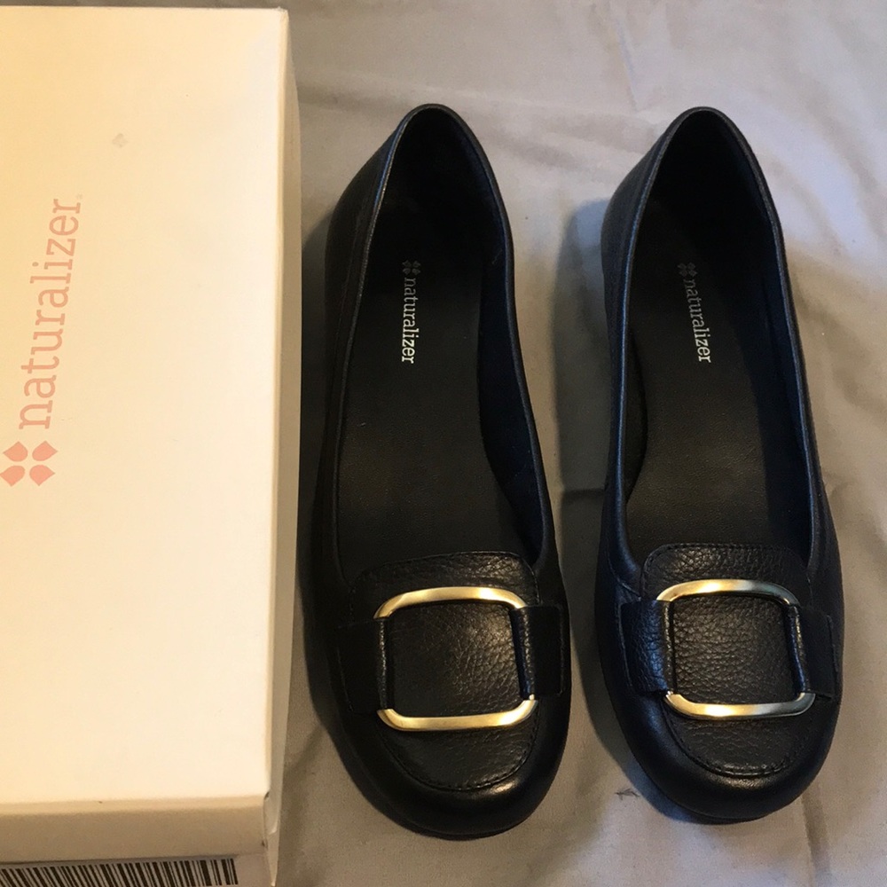 Naturalizer Flats